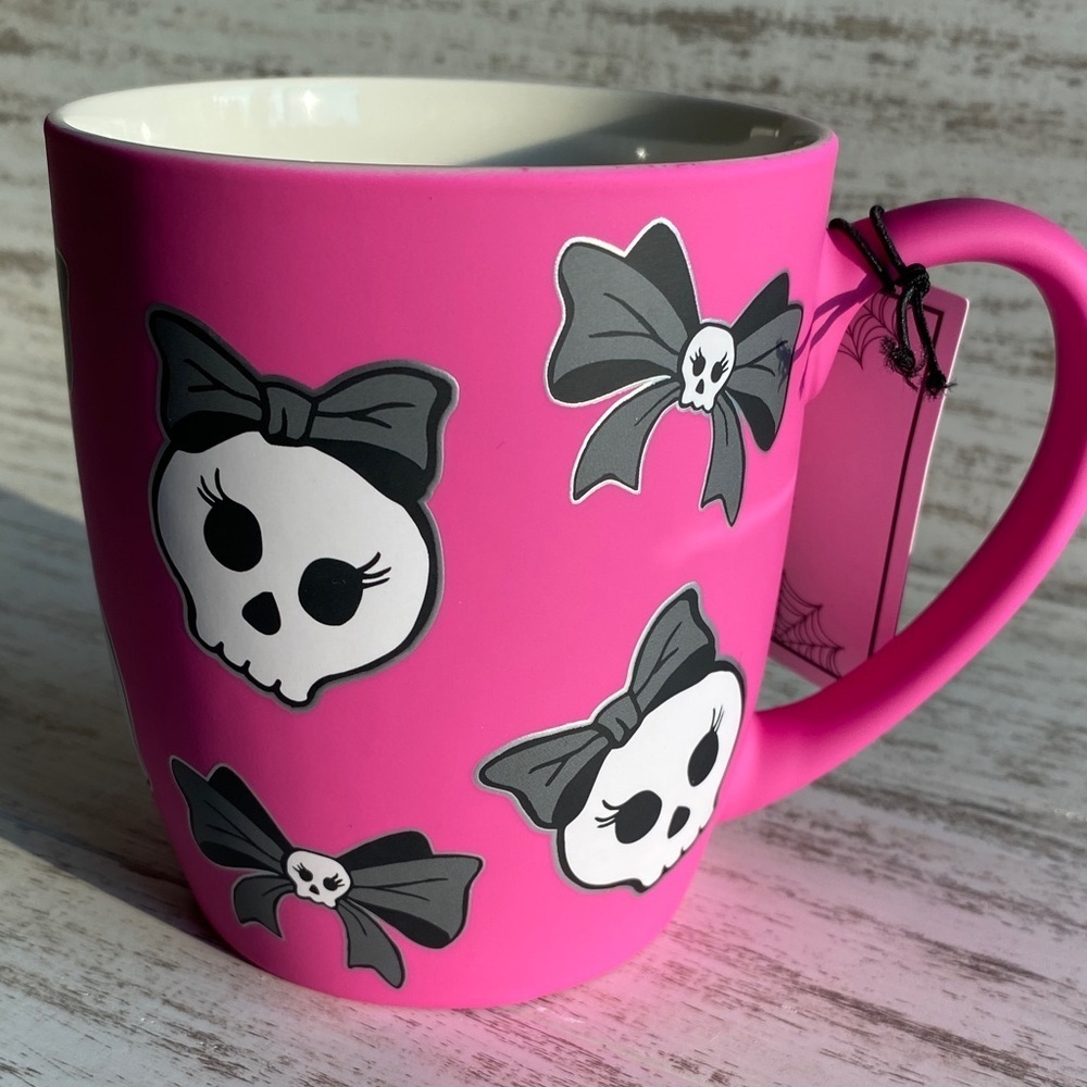 Cobwebs & Cauldrons Pink Skull Mug 16oz Halloween Girly Goth Pastel Coffee Cup - Picture 5 of 8